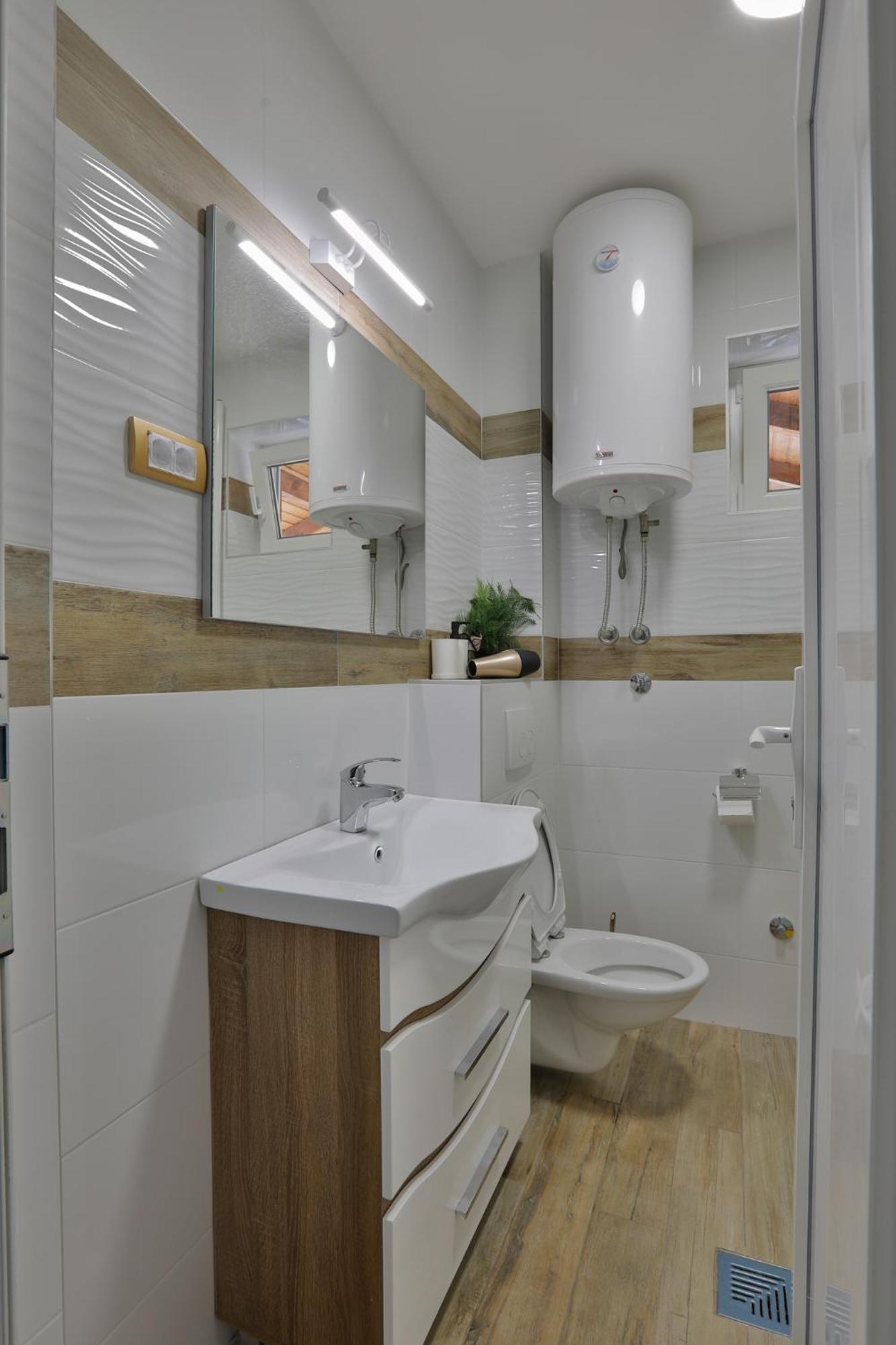 Aviator Apartments & Rooms Nikola Tesla Airport Belgrade Surčin Extérieur photo